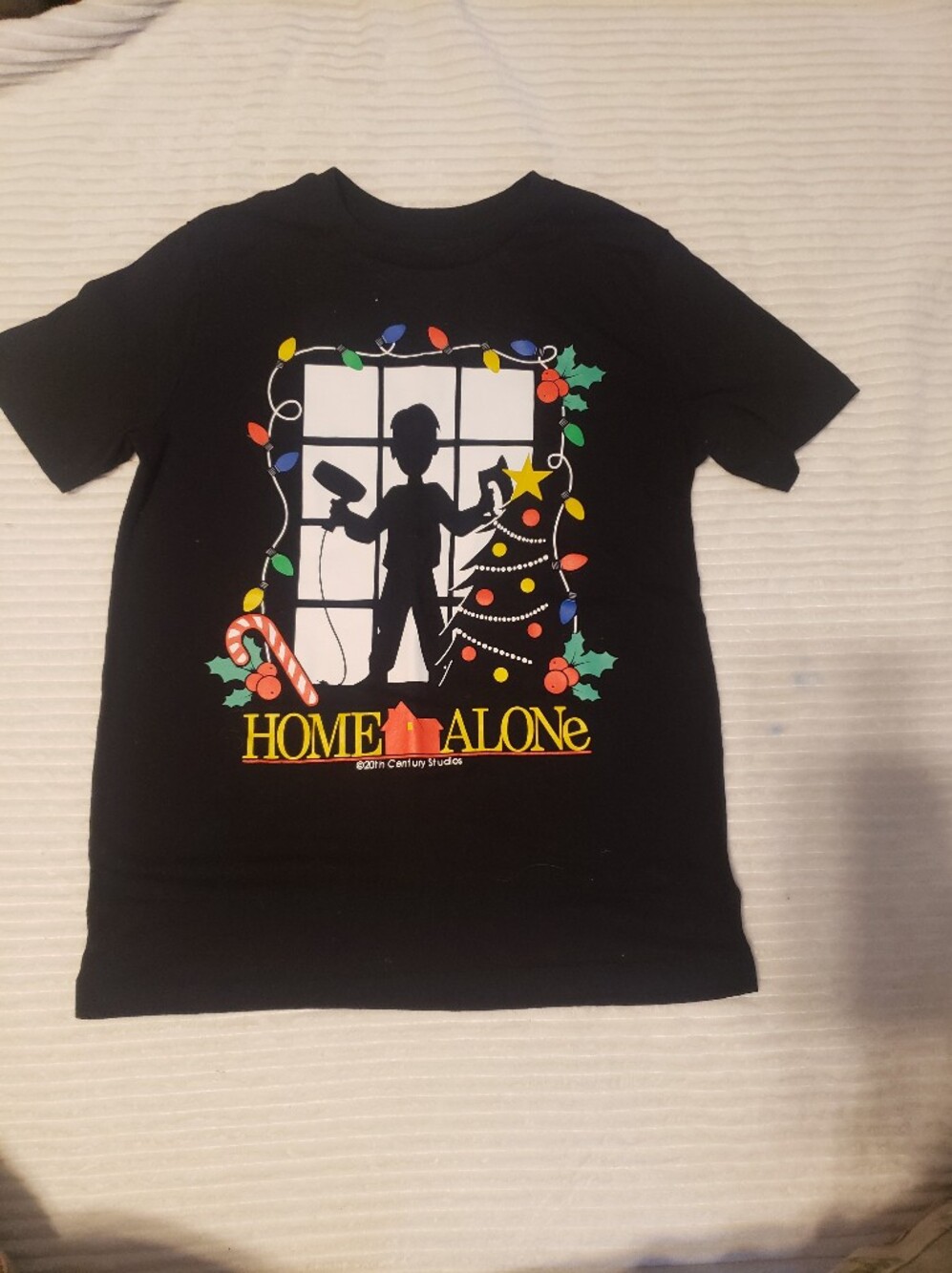 Old Navy Kids Black Home Alone Holiday Graphic Tee Multicolored Lights XL 14/16